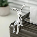 Dupla de Coelhos Decorativos Silver Minimalist – Esculturas Premium em Cerâmica Metalizada
