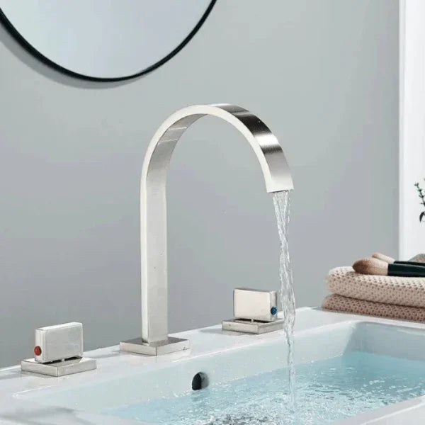 Torneira Luxe Carpetino